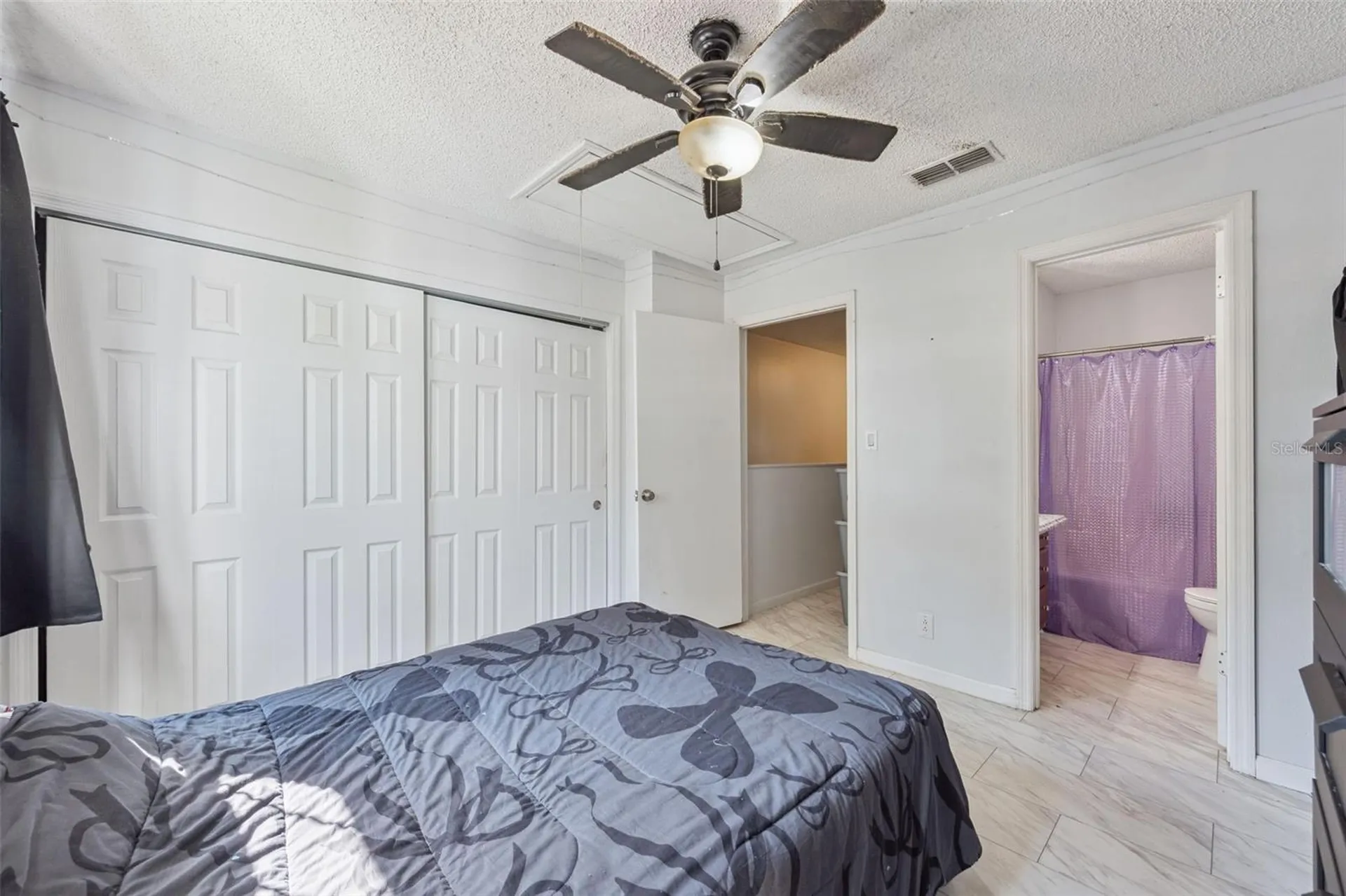6924 Woodlake Orlando FL 32810