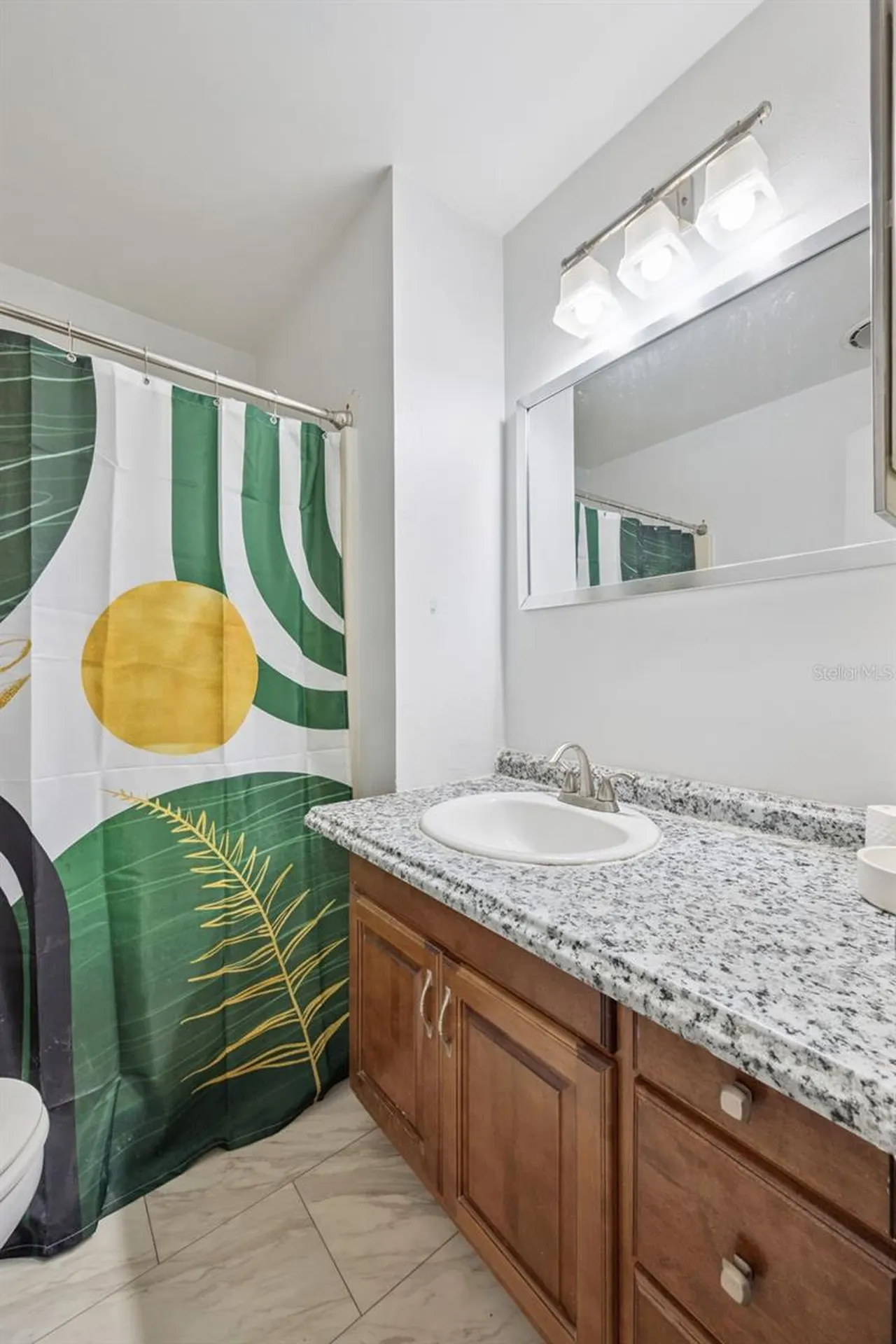 6924 Woodlake Orlando FL 32810