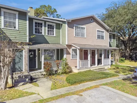 6924 Woodlake Orlando FL 32810