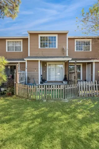 6924 Woodlake Orlando FL 32810