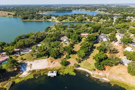 1505 E Crooked Lake Drive Eustis FL 32726