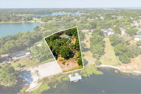1505 E Crooked Lake Drive Eustis FL 32726