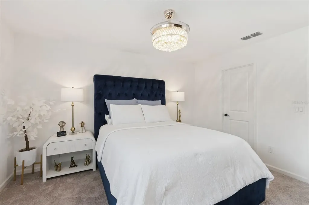 887 Asterfield Lane Deland FL 32720