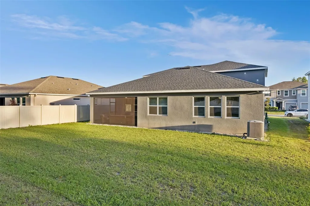 887 Asterfield Lane Deland FL 32720