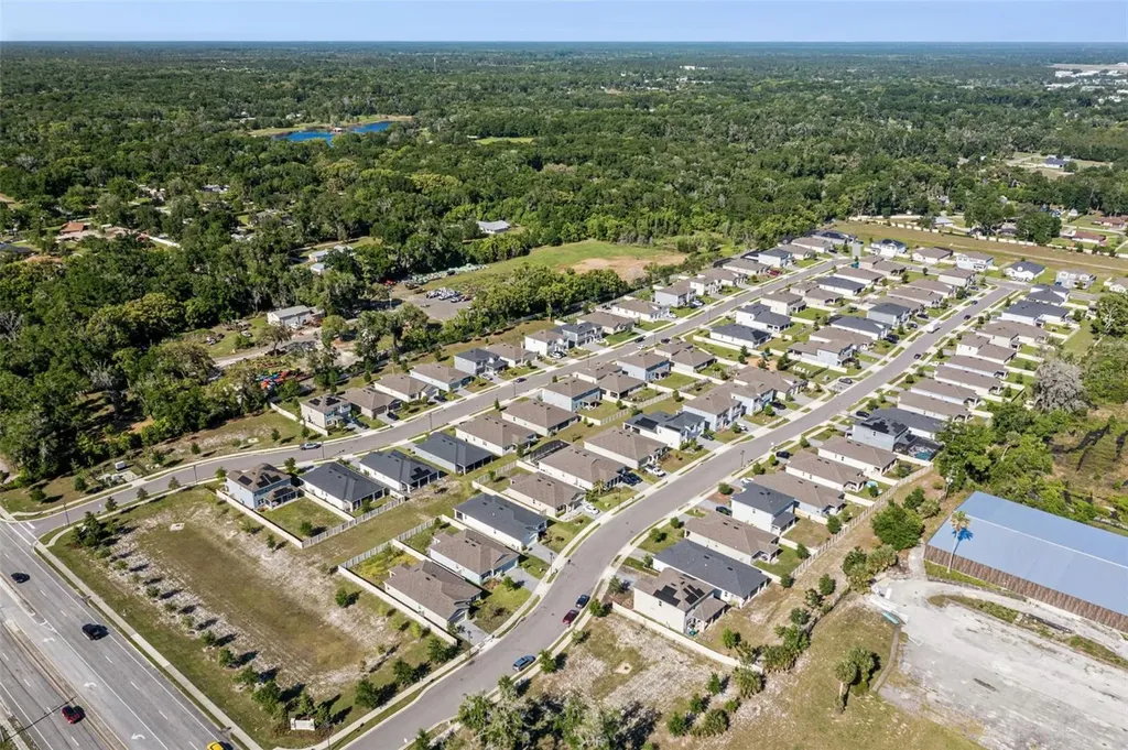 887 Asterfield Lane Deland FL 32720