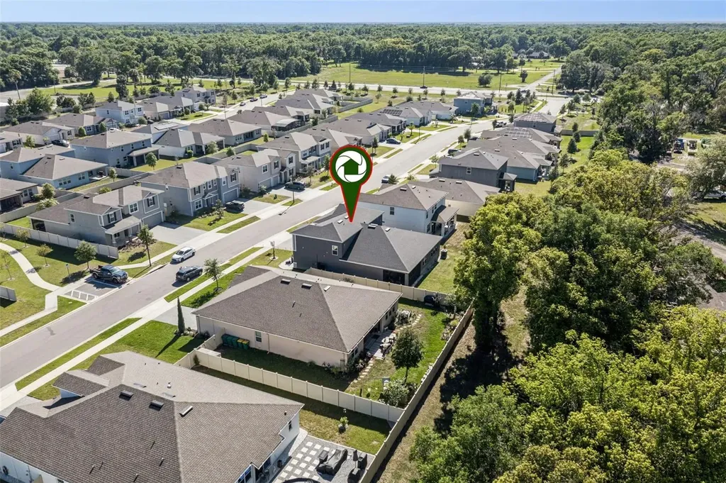 887 Asterfield Lane Deland FL 32720