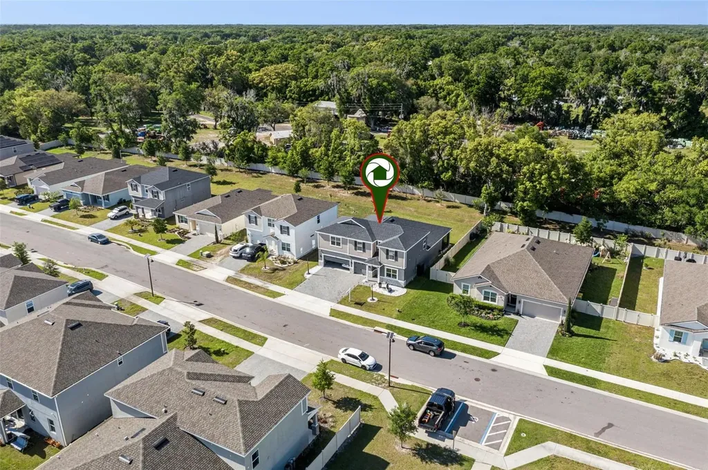 887 Asterfield Lane Deland FL 32720