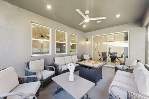 887 Asterfield Lane Deland FL 32720