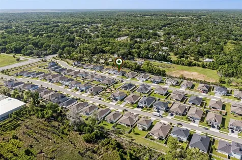 887 Asterfield Lane Deland FL 32720