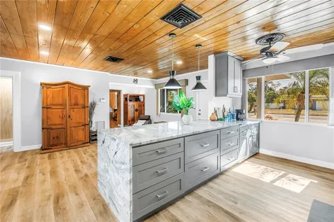 308 53rd Street W Bradenton FL 34209