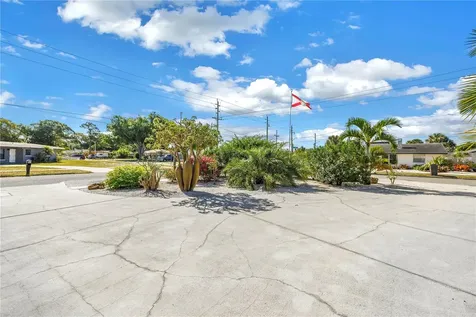 308 53rd Street W Bradenton FL 34209