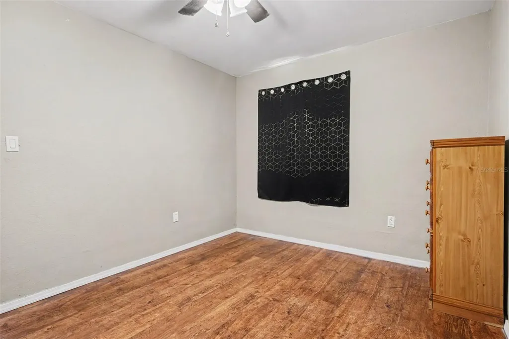 355 S Oak Avenue Frostproof FL 33843
