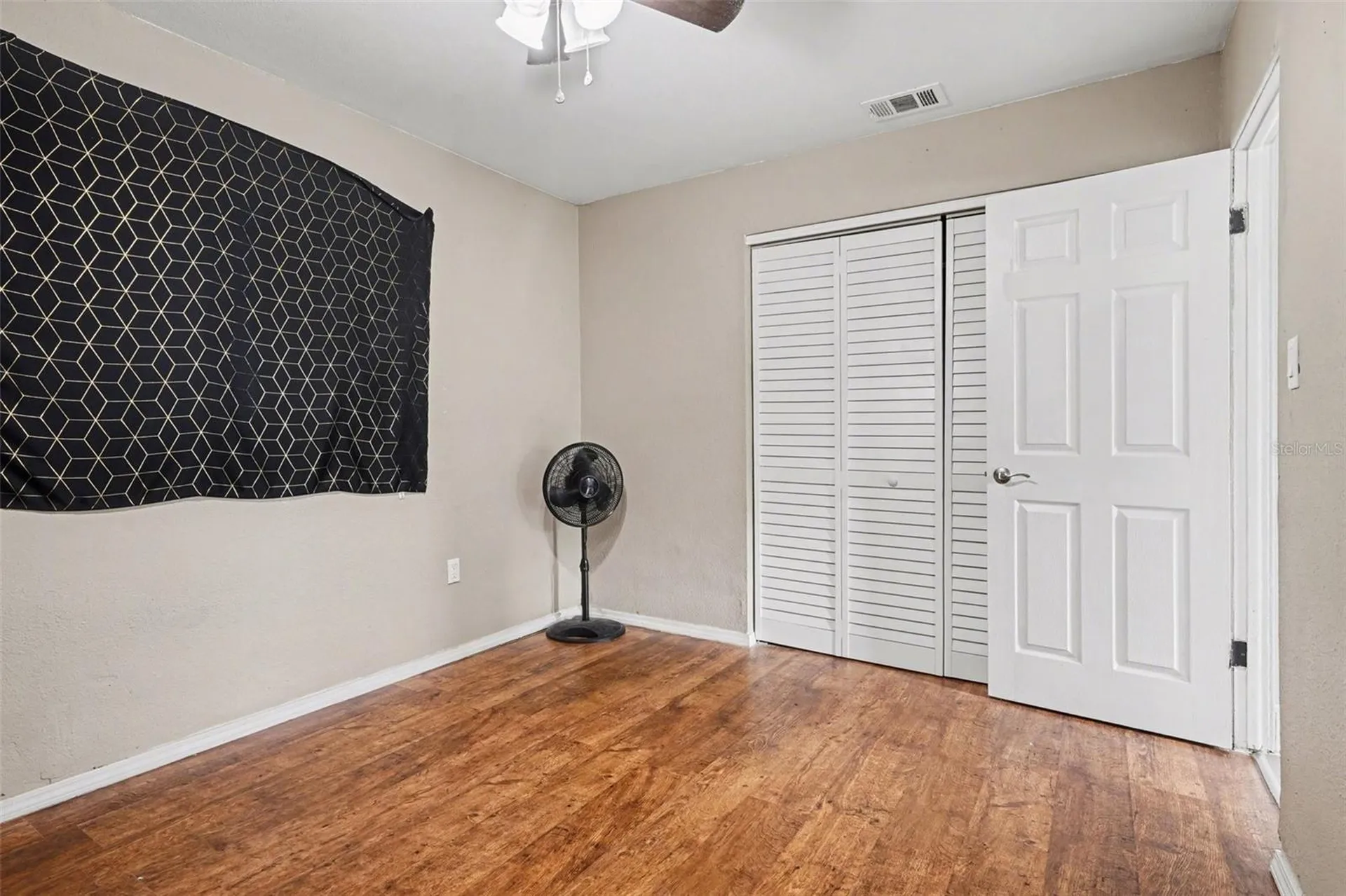 355 S Oak Avenue Frostproof FL 33843