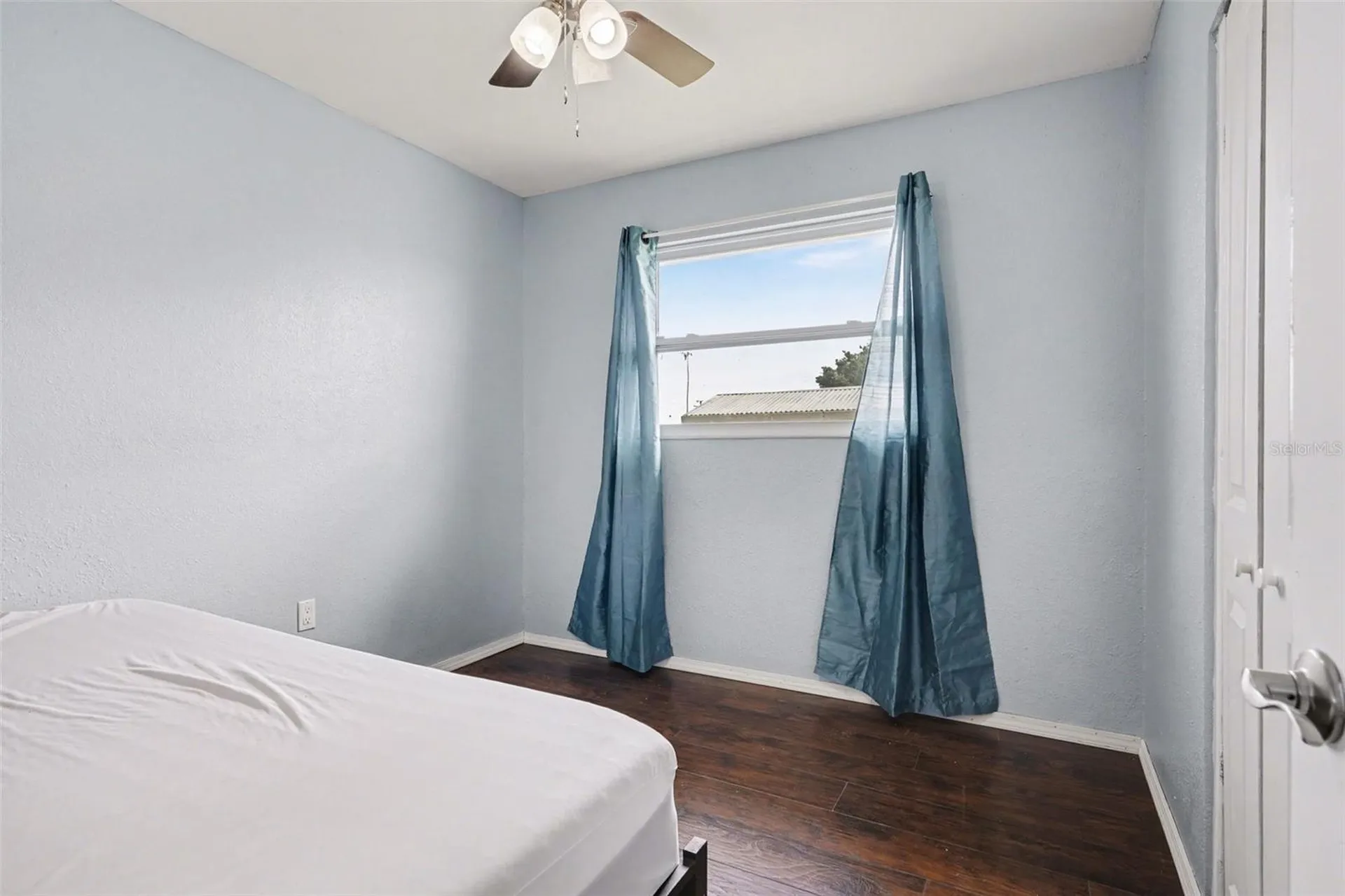 355 S Oak Avenue Frostproof FL 33843