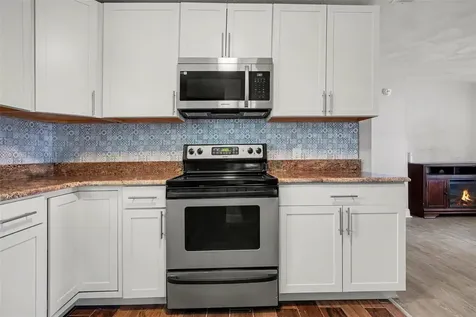 355 S Oak Avenue Frostproof FL 33843