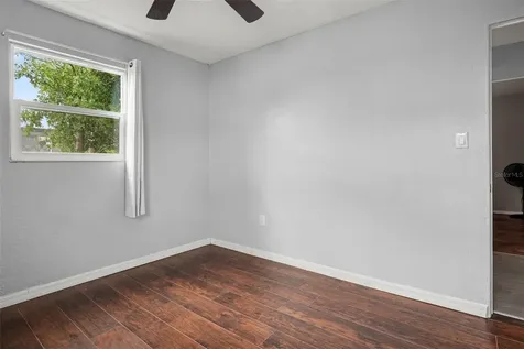 355 S Oak Avenue Frostproof FL 33843