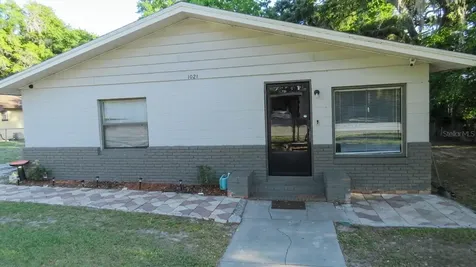 1021 Mcnamee Street Leesburg FL 34748
