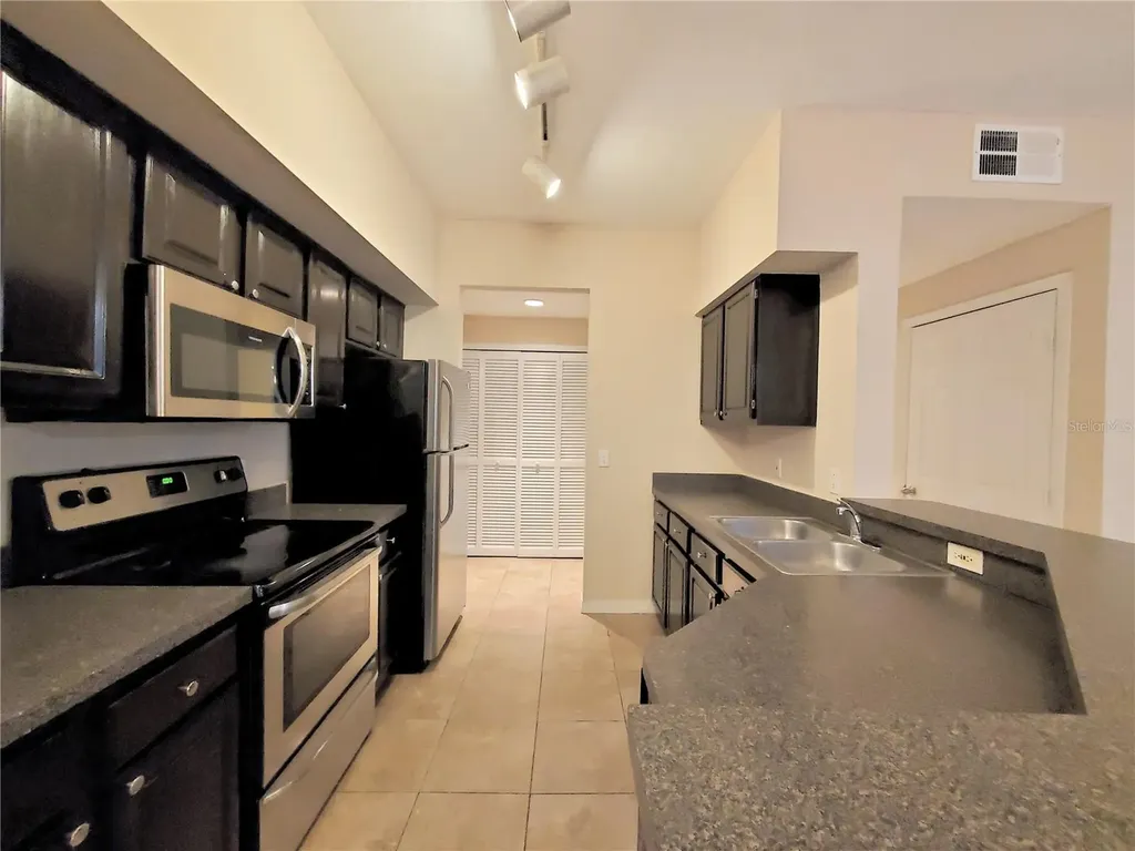6029 Westgate Drive Orlando FL 32835
