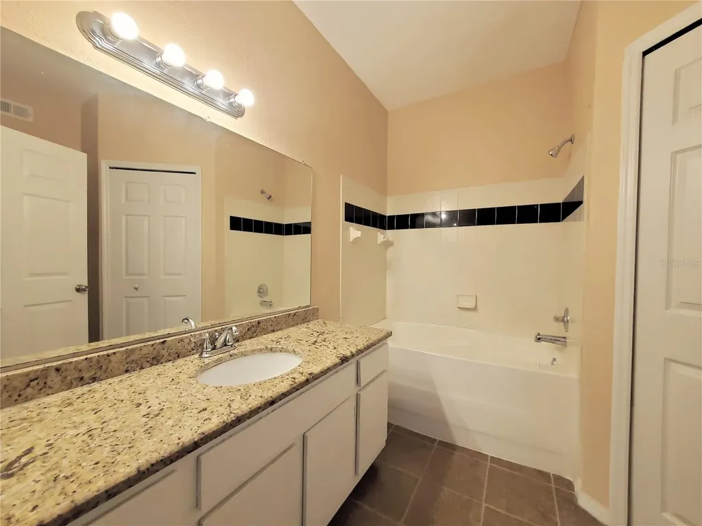6029 Westgate Drive Orlando FL 32835