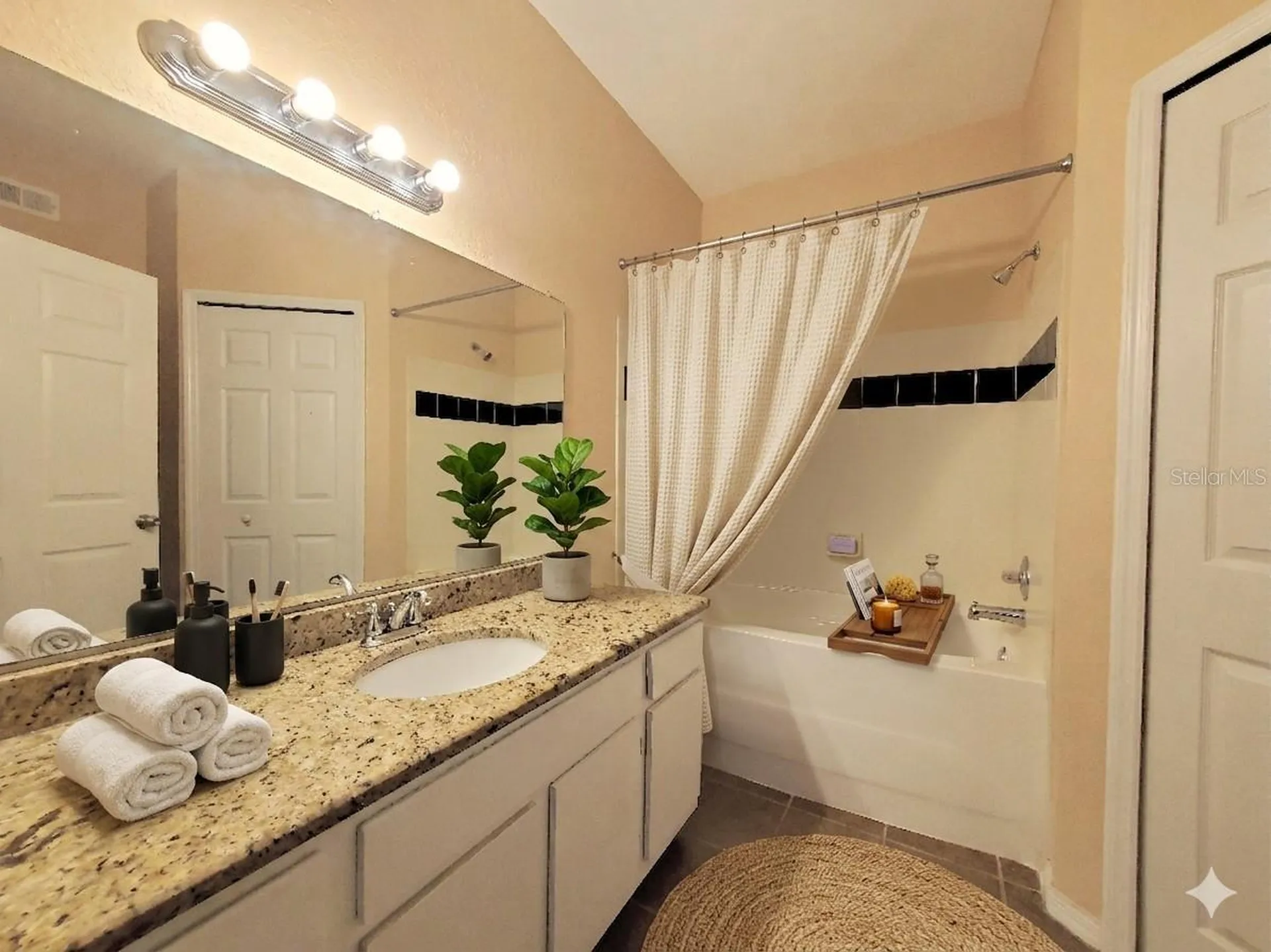 6029 Westgate Drive Orlando FL 32835