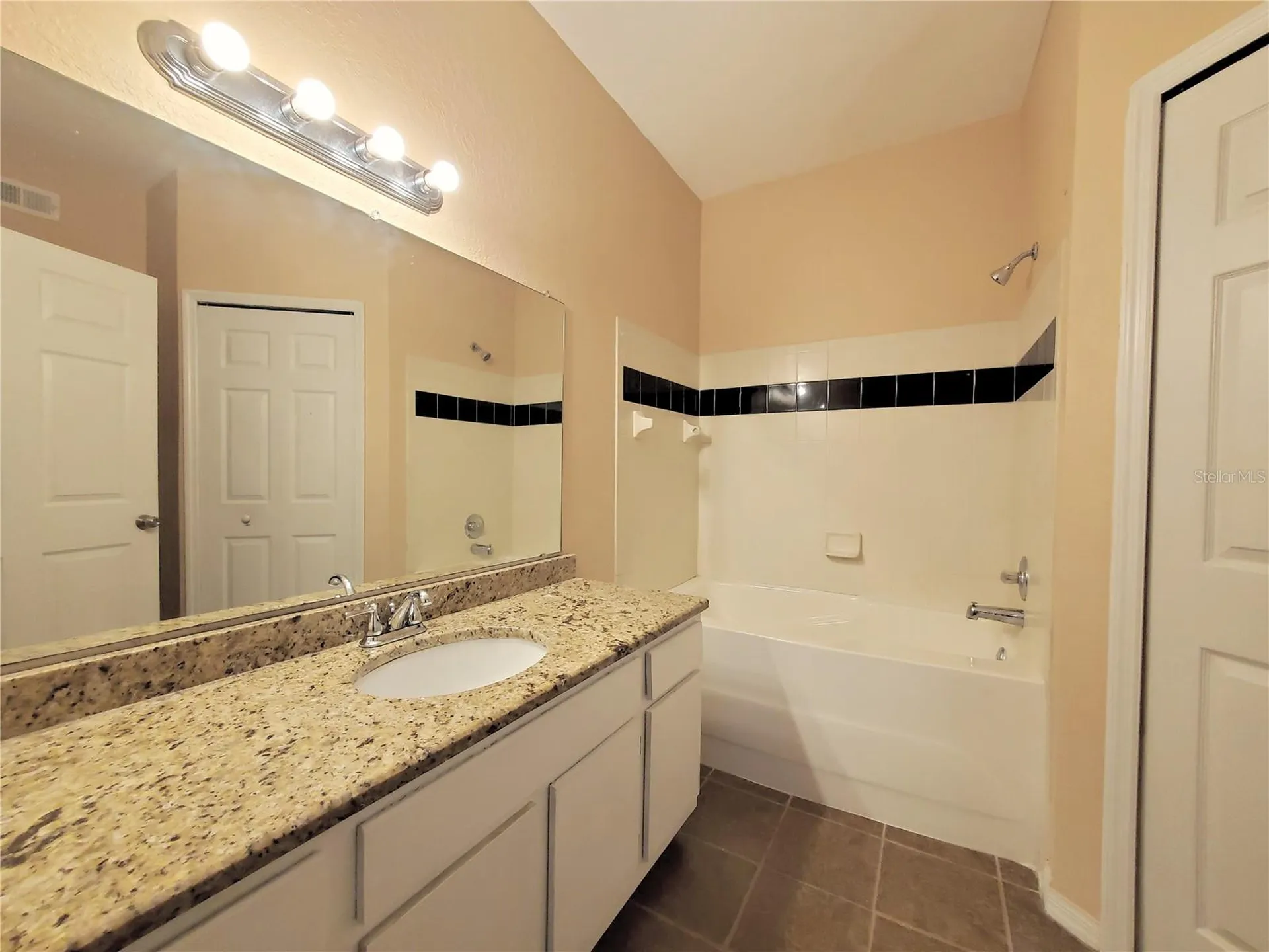 6029 Westgate Drive Orlando FL 32835