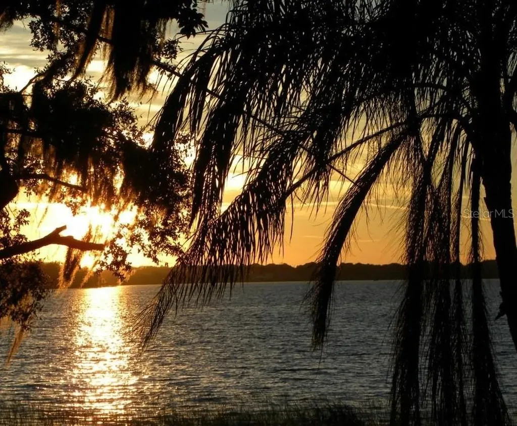 12600 Lakeshore Drive Clermont FL 34711