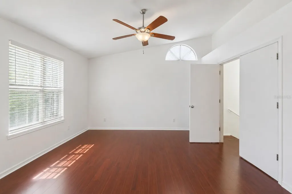 5989 Braemar Place Orlando FL 32822