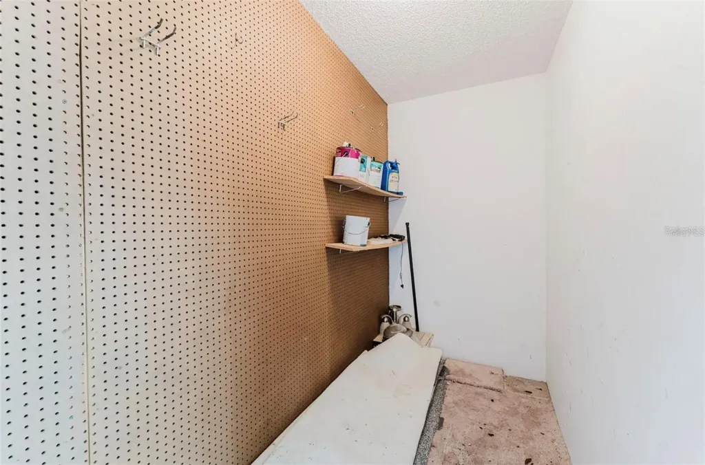5989 Braemar Place Orlando FL 32822