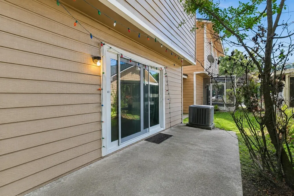5989 Braemar Place Orlando FL 32822