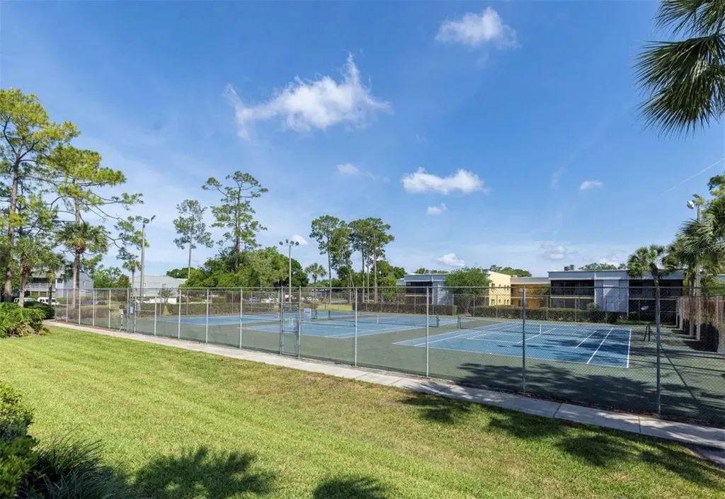 5989 Braemar Place Orlando FL 32822