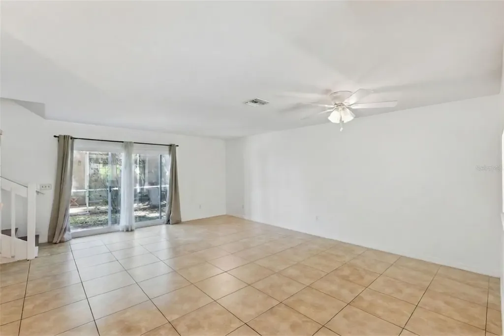 5989 Braemar Place Orlando FL 32822