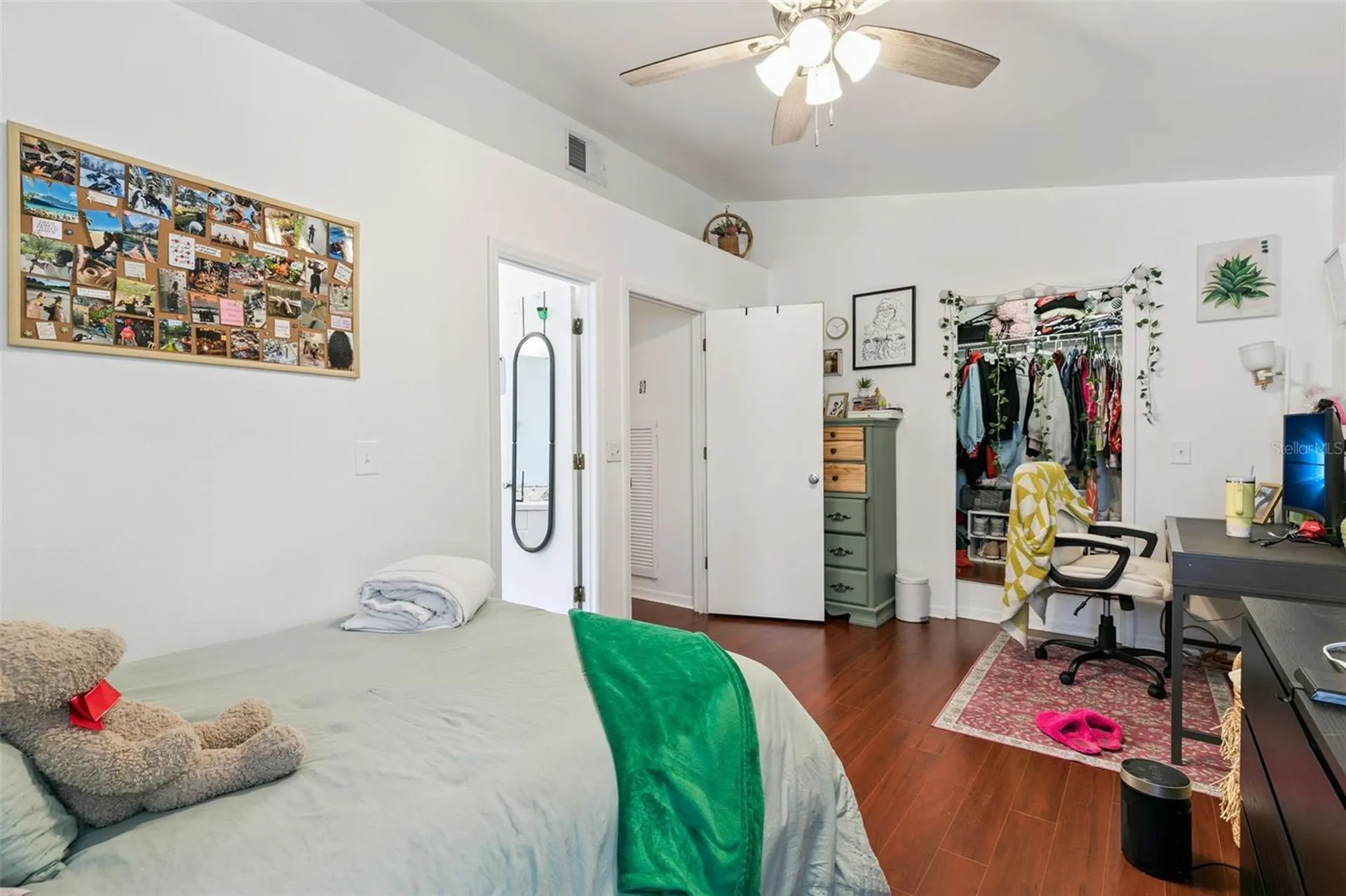 5989 Braemar Place Orlando FL 32822
