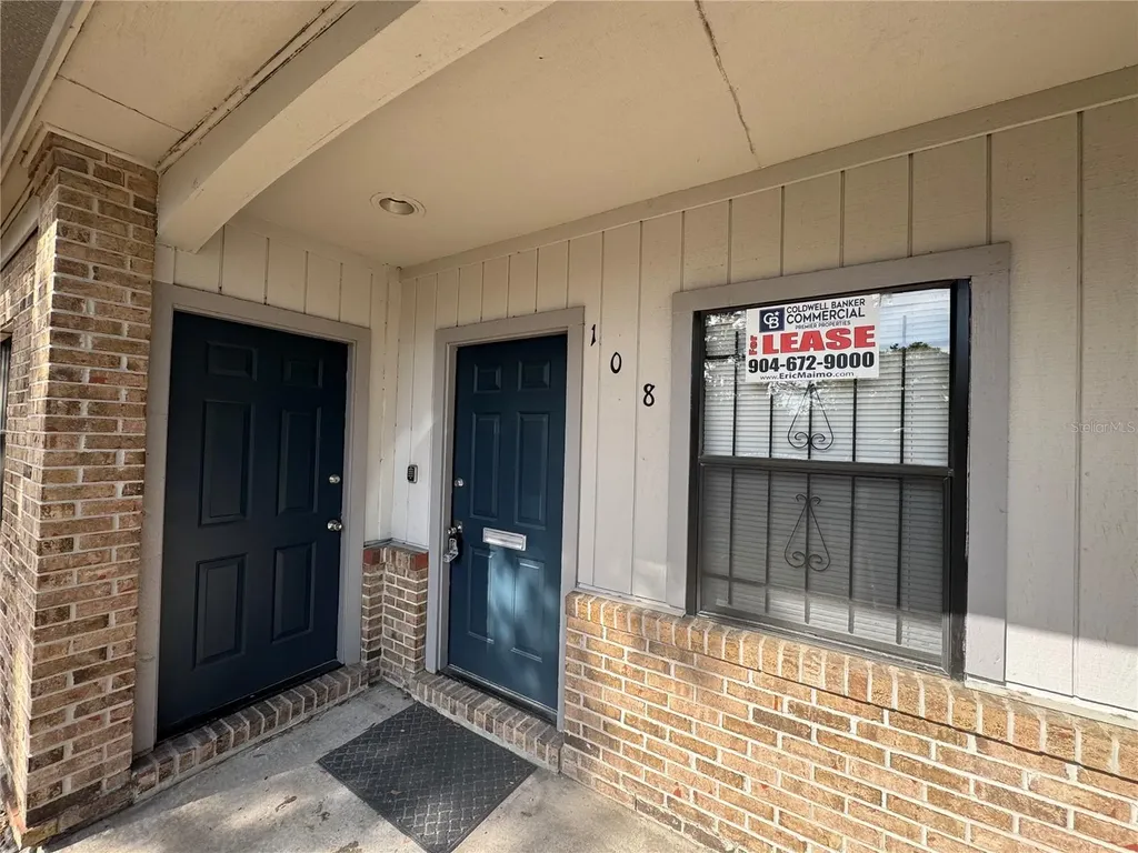 550 N Balmoral Circle Jacksonville FL 32218