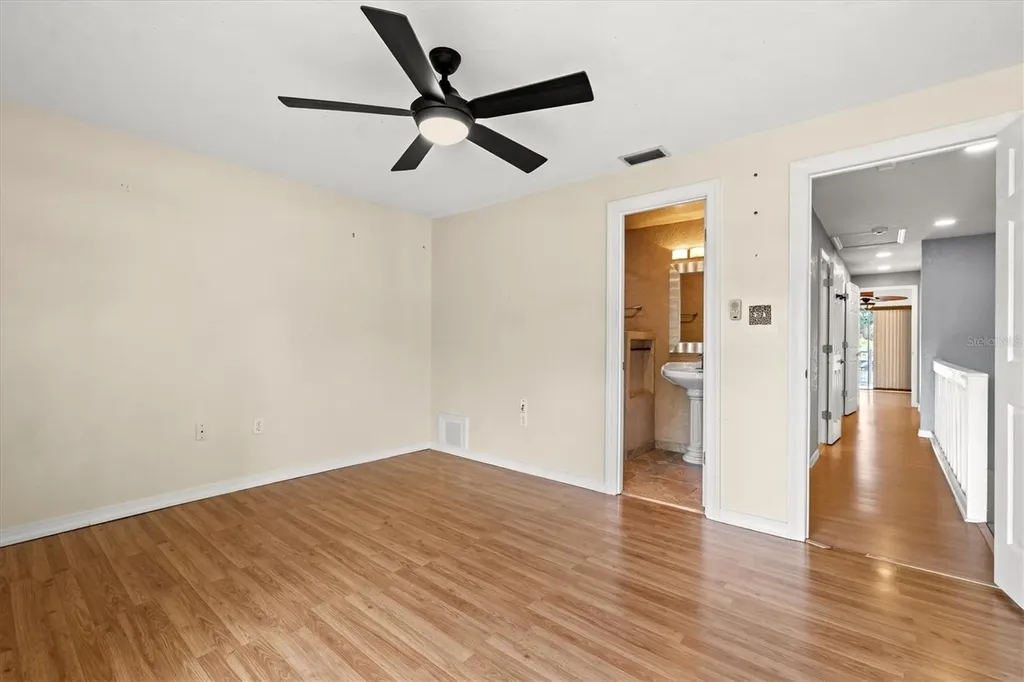 3202 Ramblewood Drive N Sarasota FL 34237