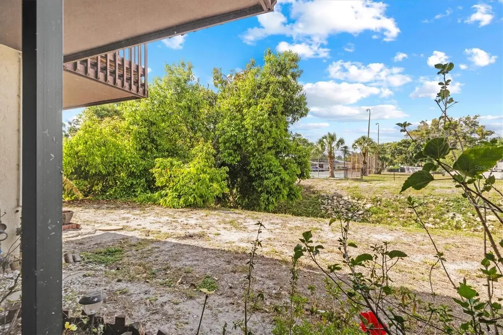 3202 Ramblewood Drive N Sarasota FL 34237
