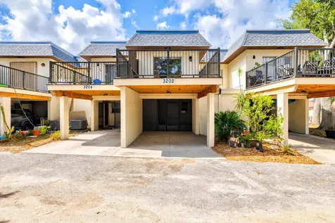3202 Ramblewood Drive N Sarasota FL 34237