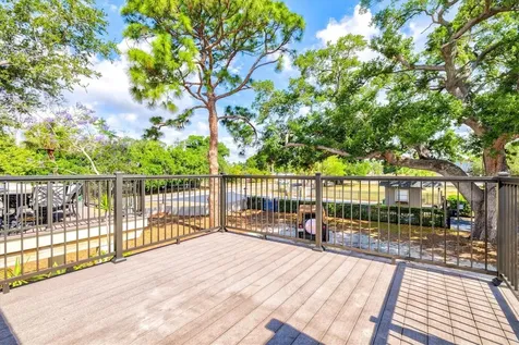 3202 Ramblewood Drive N Sarasota FL 34237