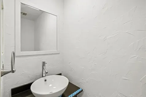 3202 Ramblewood Drive N Sarasota FL 34237