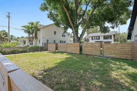 2810 2nd Avenue S St Petersburg FL 33712