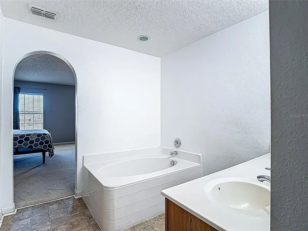 965 Alsace Drive Kissimmee FL 34759
