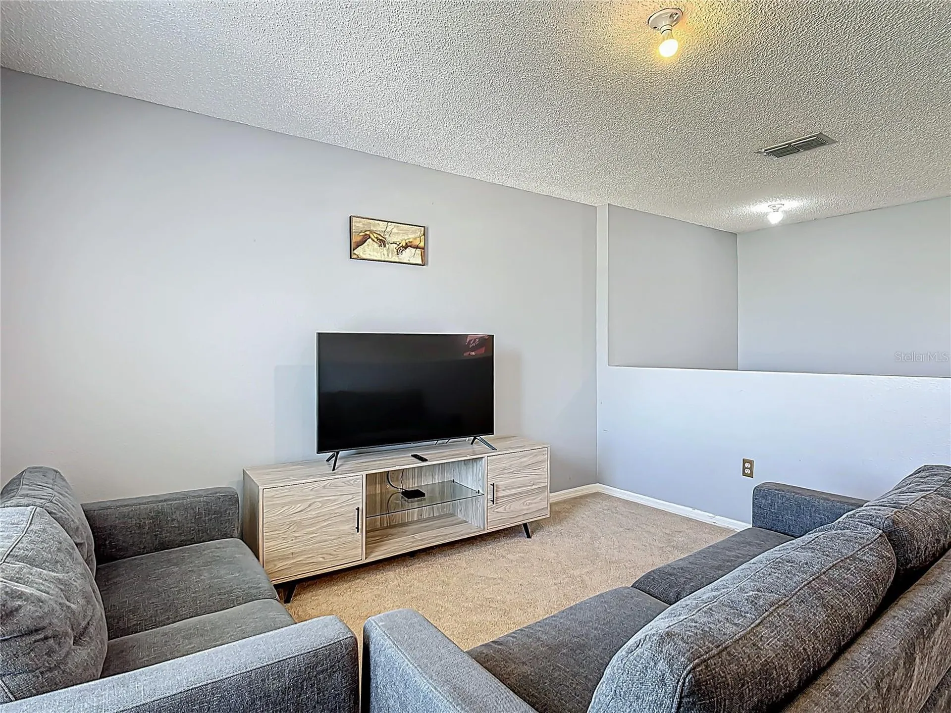 965 Alsace Drive Kissimmee FL 34759