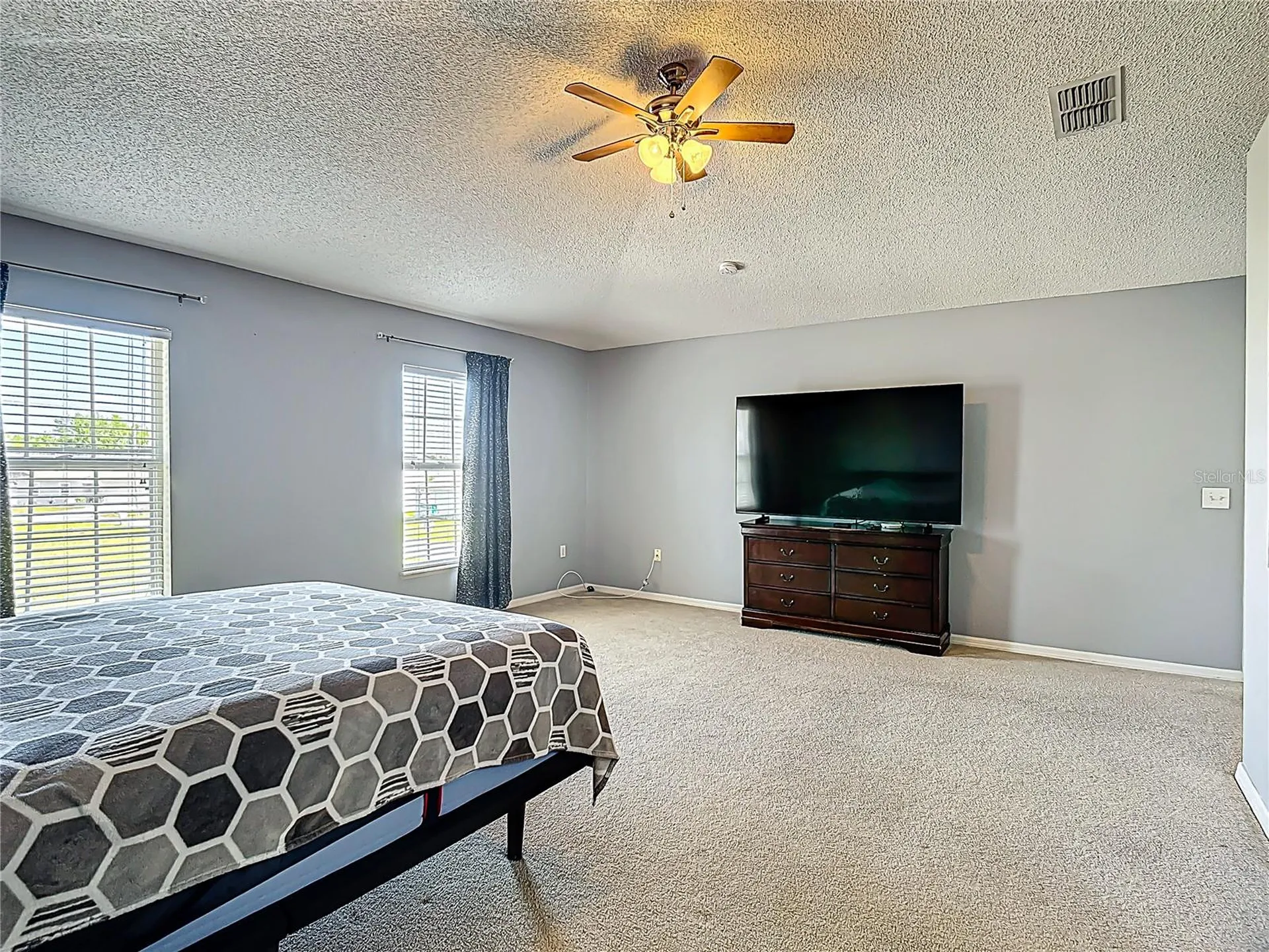 965 Alsace Drive Kissimmee FL 34759