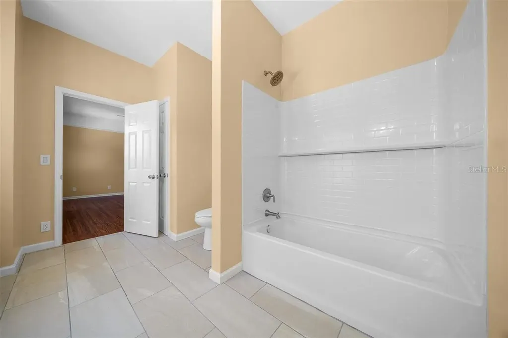7808 NE 75th Street Gainesville FL 32609