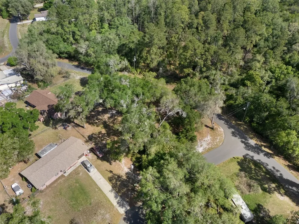5043 Cardinal Drive Dade City FL 33523
