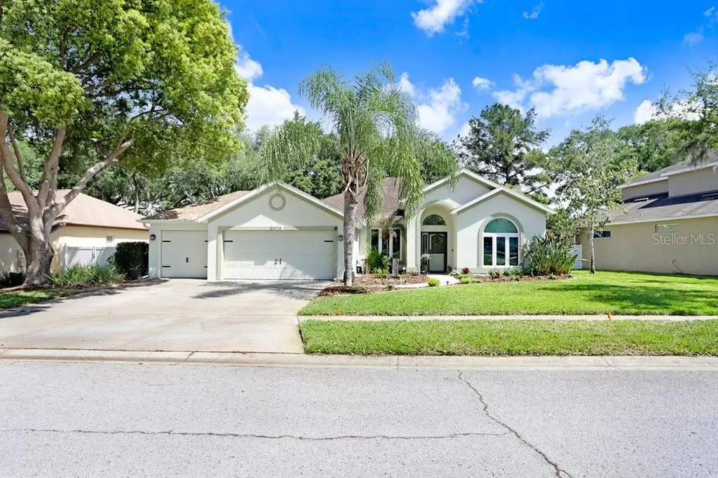 3026 Partridge Point Trail Valrico FL 33594
