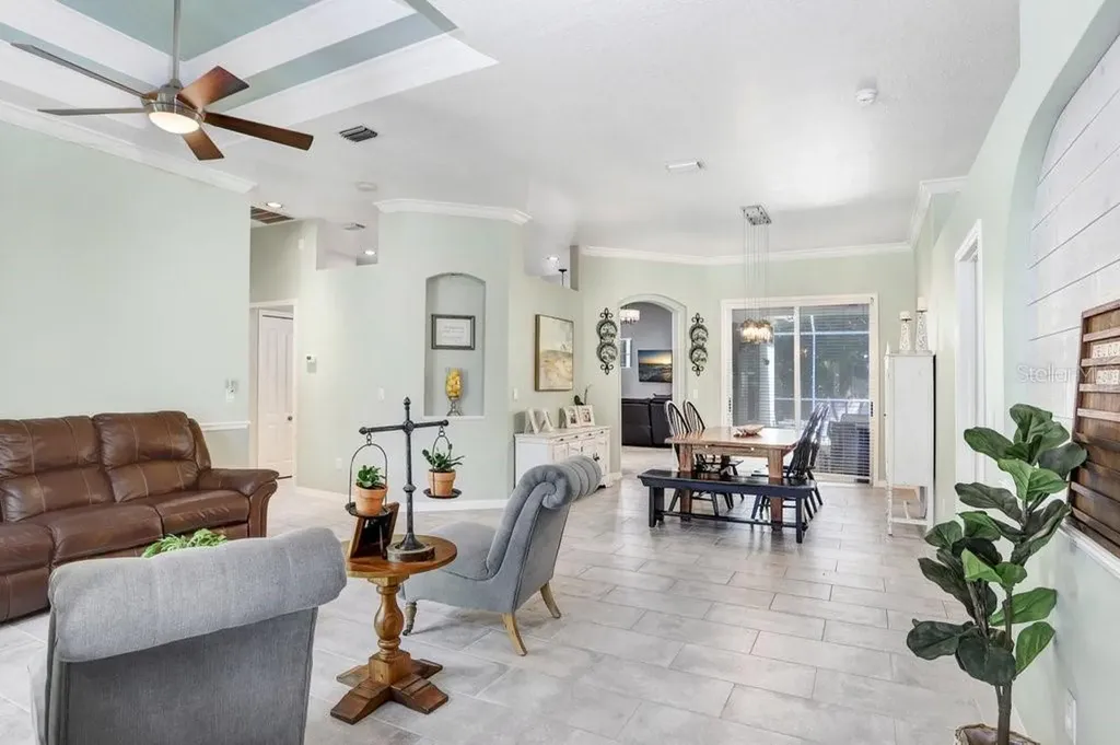 3026 Partridge Point Trail Valrico FL 33594