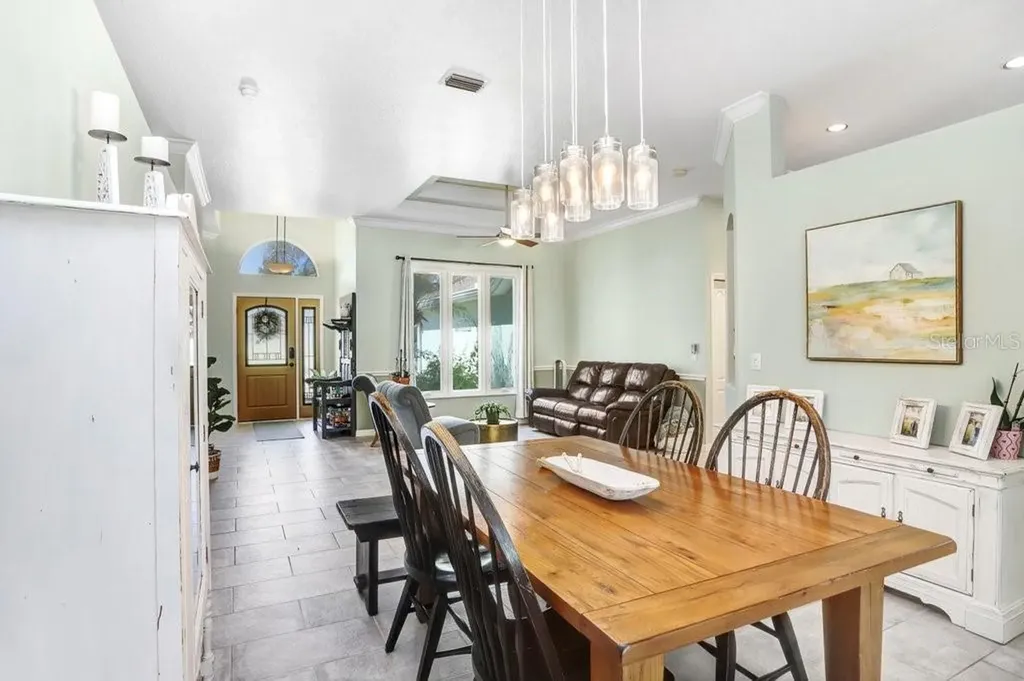 3026 Partridge Point Trail Valrico FL 33594