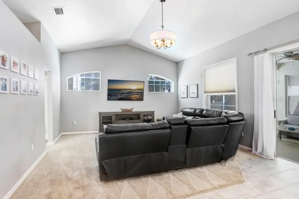 3026 Partridge Point Trail Valrico FL 33594