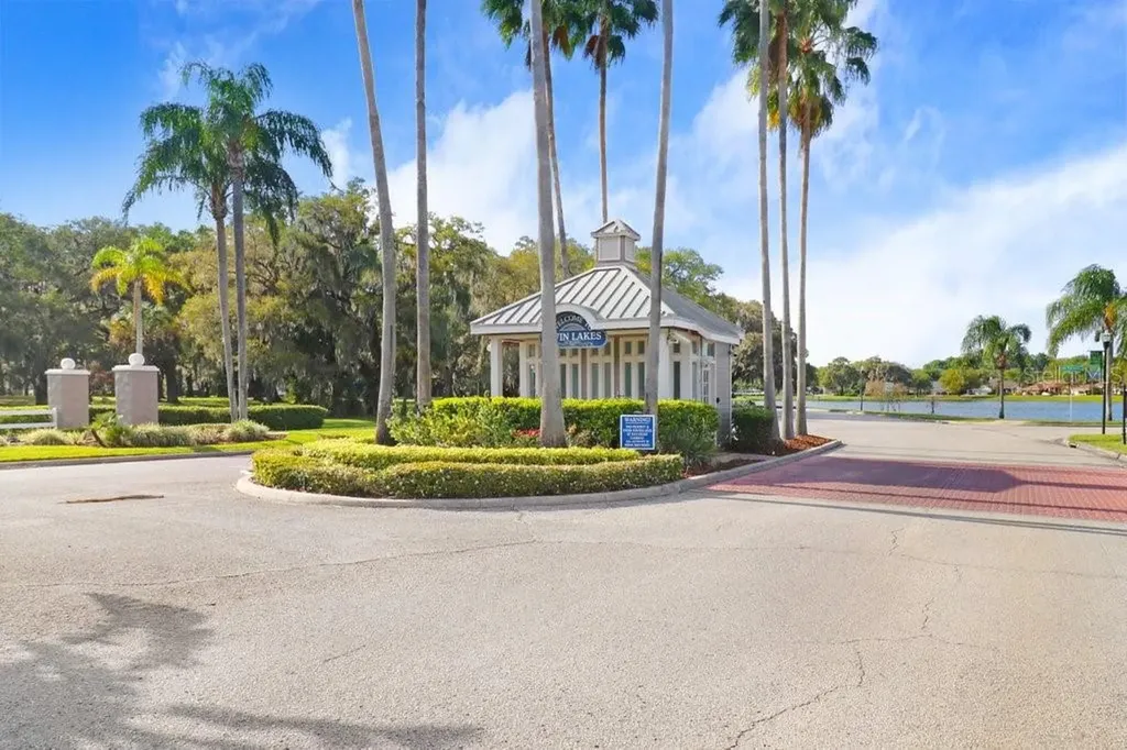 3026 Partridge Point Trail Valrico FL 33594
