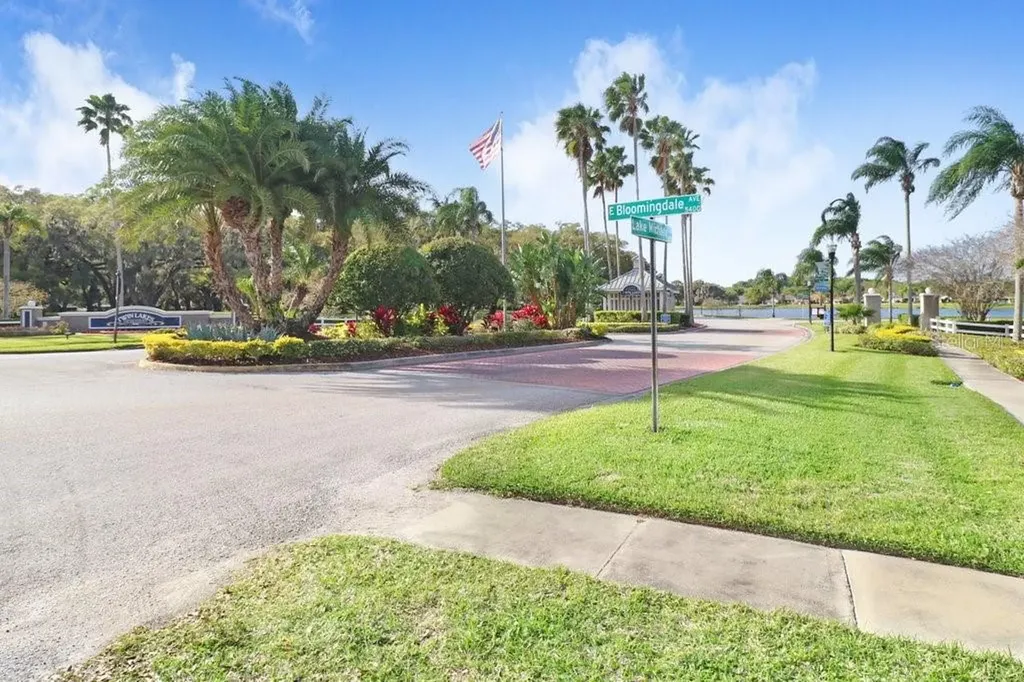 3026 Partridge Point Trail Valrico FL 33594